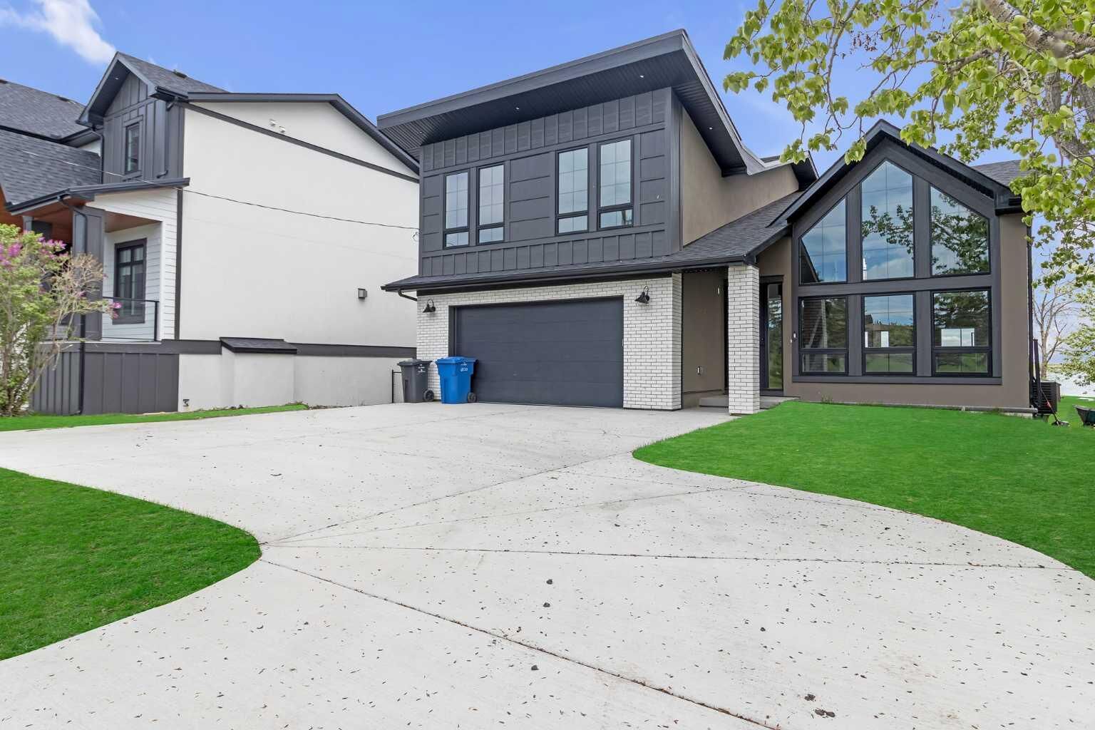 Photo de la propriété: 340 West Chestermere Drive AB T1X 1B2