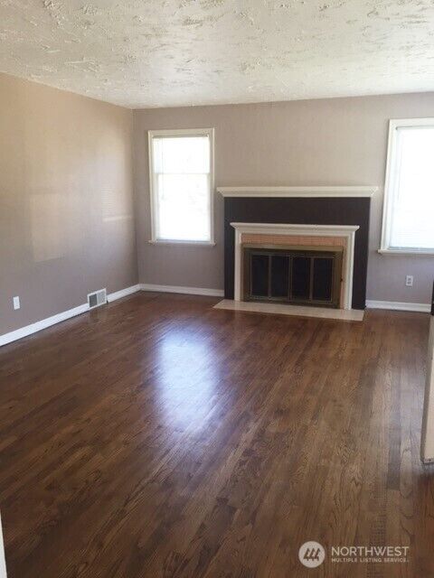 Property Photo:  9125  5th Avenue NE  WA 98115 