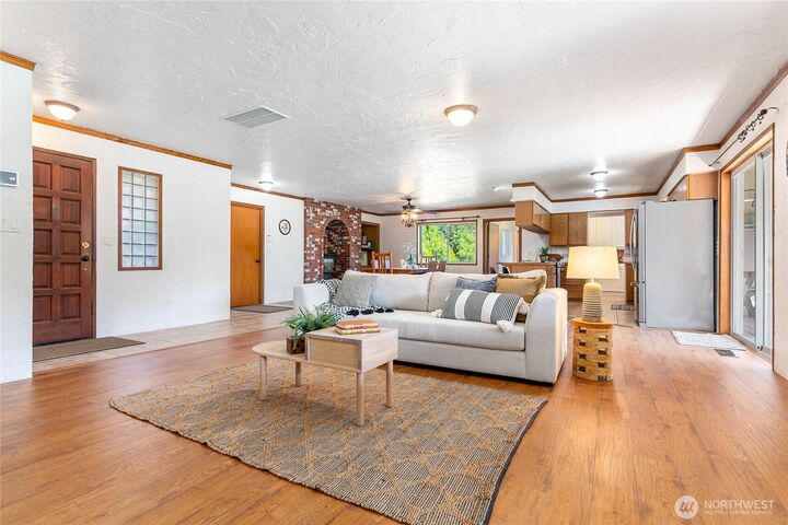 Property Photo: 5180 Penny Lane WA 98226