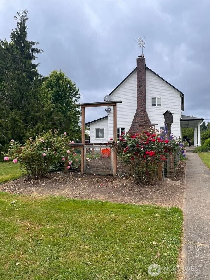 Property Photo: 32002 48th Avenue S WA 98580