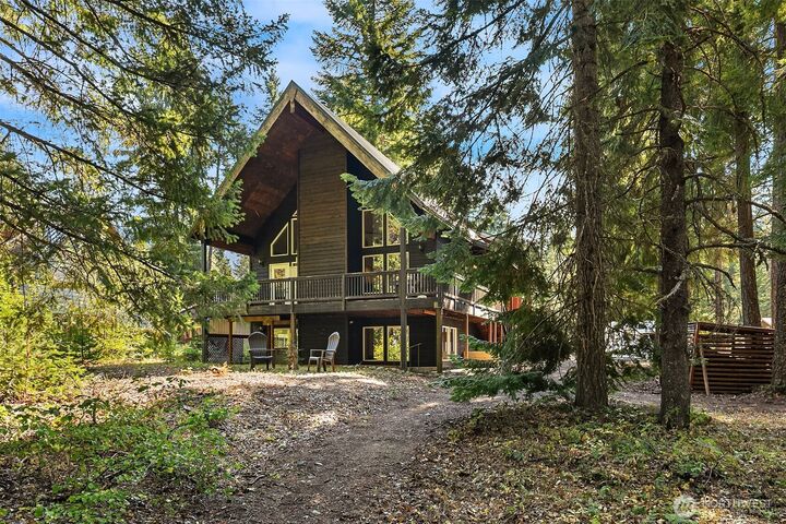 Property Photo: 135 Rally Way WA 98925