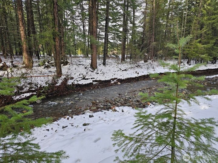 Property Photo:  135  Rally Way  WA 98925 