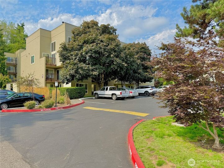 Property Photo:  5834 NE 75th Street B202  WA 98115 