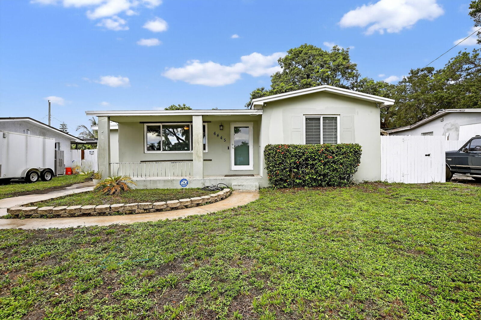Property Photo: 6445 Charleston Street FL 33024