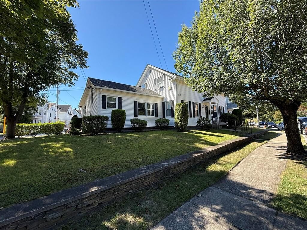 Property Photo: 909 Roosevelt Avenue RI 02860