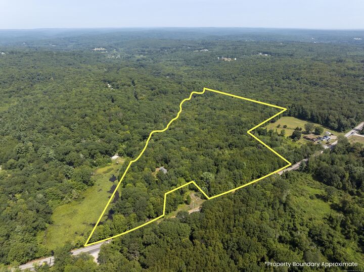 Property Photo: 586 Middletown Road CT 06415