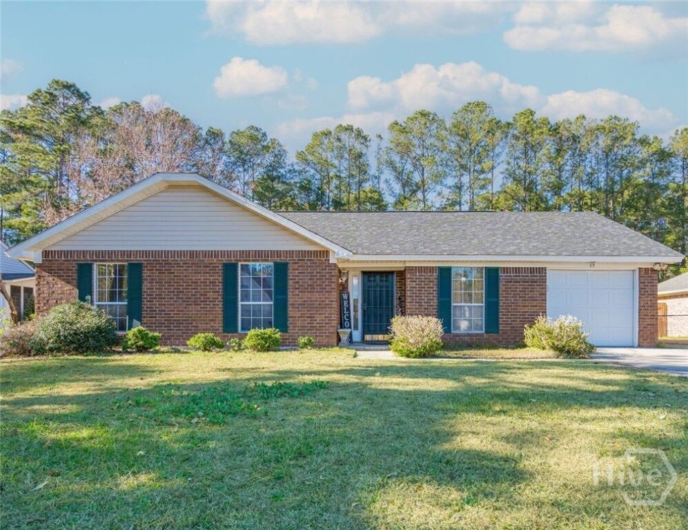 Property Photo:  39 Cat Tail Court  GA 31324 