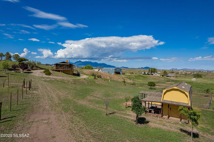 Property Photo:  8 Chula Court  AZ 85637 