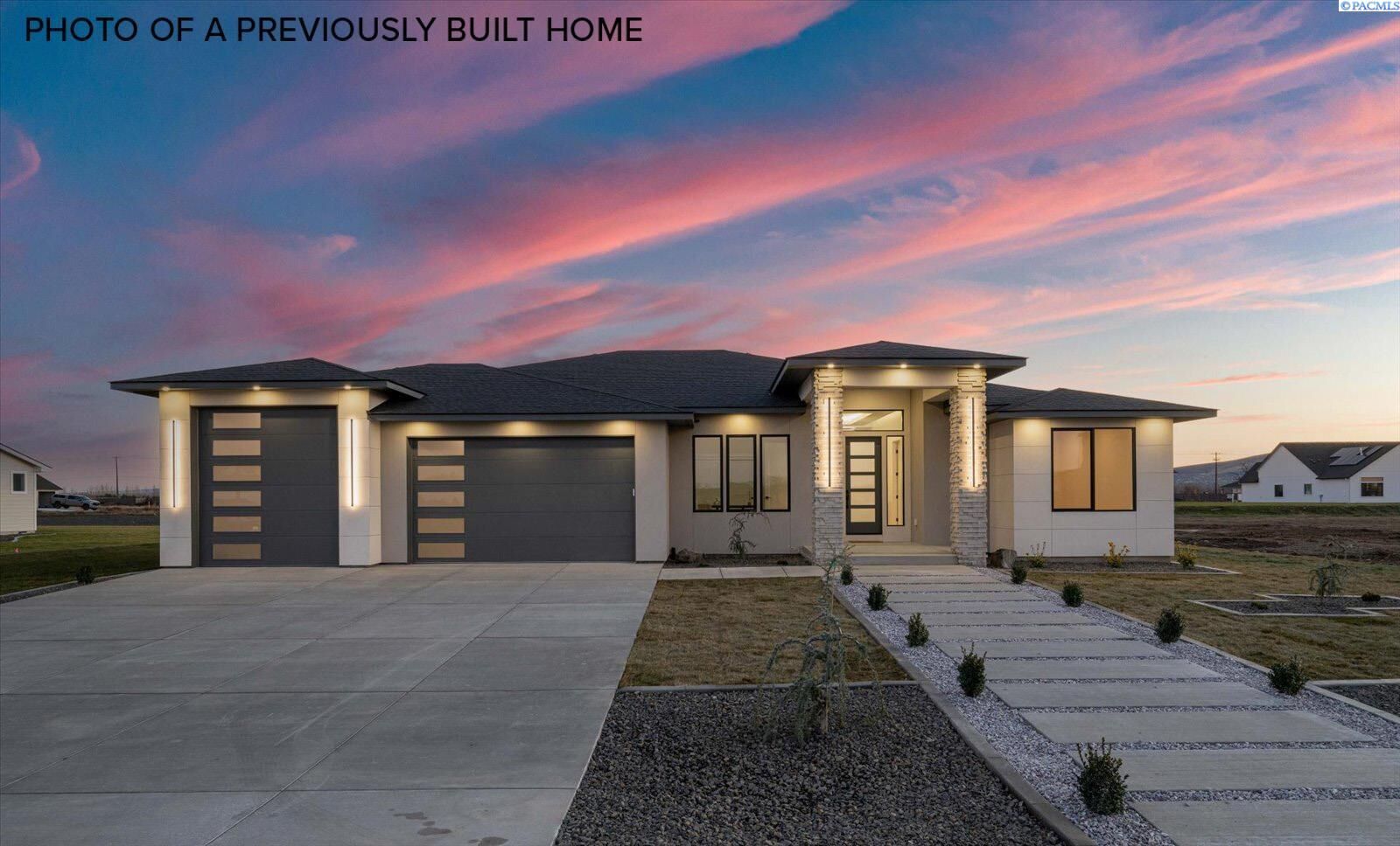 Property Photo: 7215 Ambrosia Street 26 WA 99338