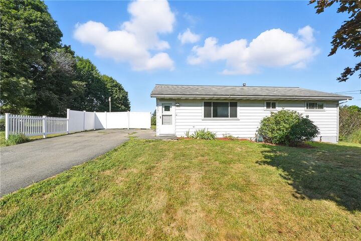 Property Photo: 223 Mahood Road PA 16001
