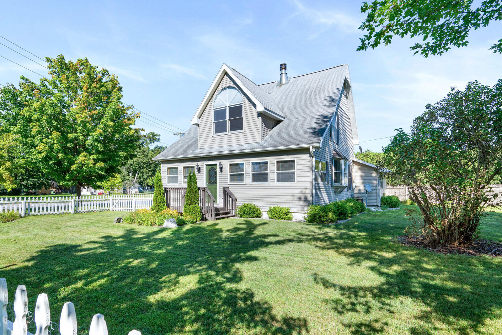Property Photo: 1202 State Street MI 49720