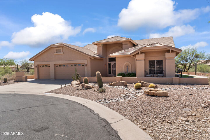 Property Photo: 8724 E Sonoran Way AZ 85118