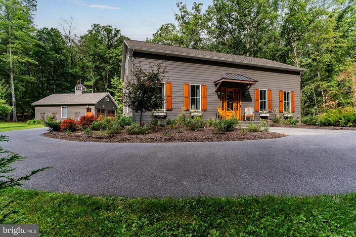 280 Bob White Trail  Fayetteville PA 17222 photo