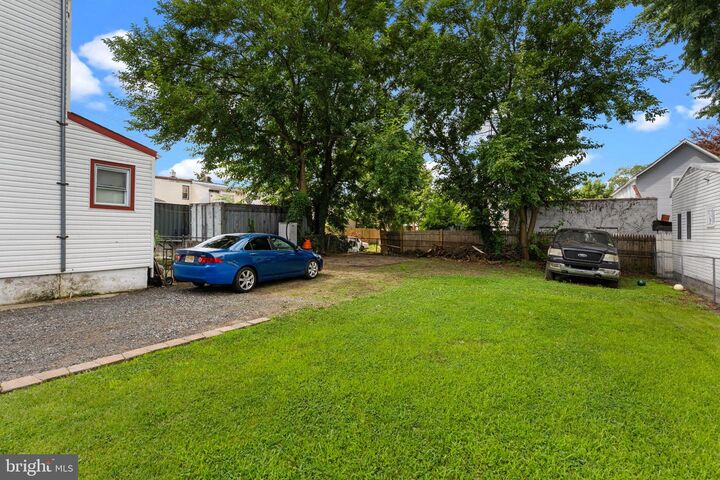 Property Photo: 1013 N 31st Street NJ 08105