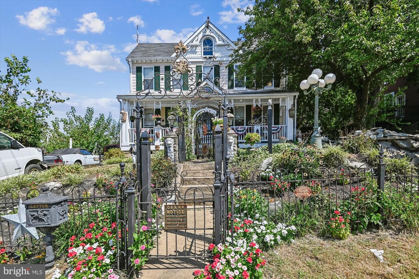 Property Photo:  1015 Desoto Road  MD 21223 