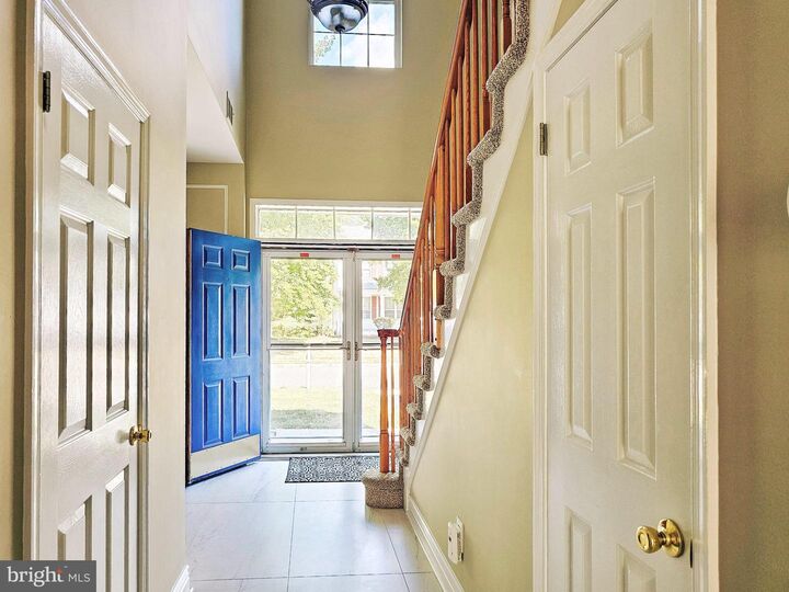 Property Photo: 6 Hedgecroft Drive NJ 08534