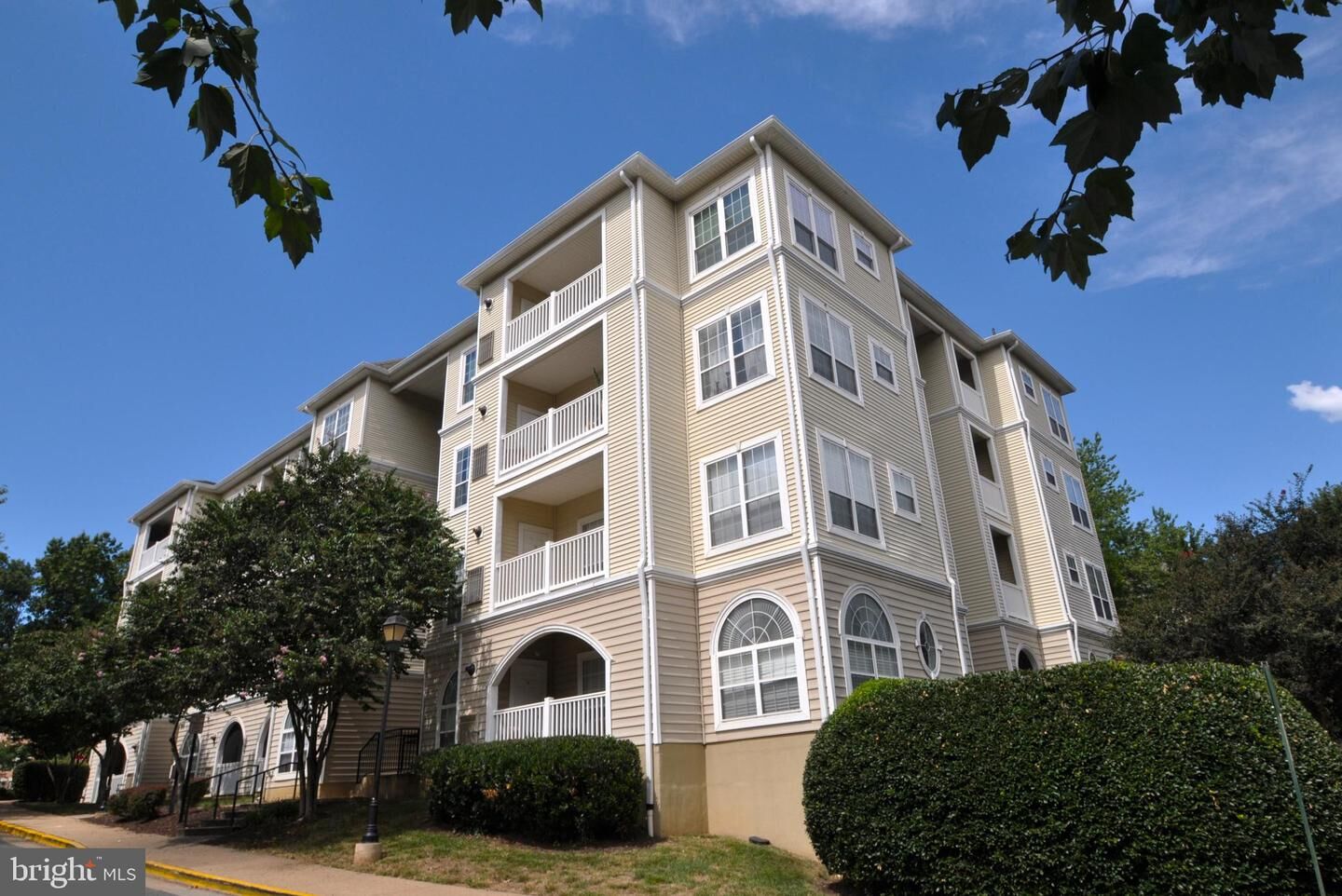 Property Photo:  4561 Strutfield Lane 3115  VA 22311 