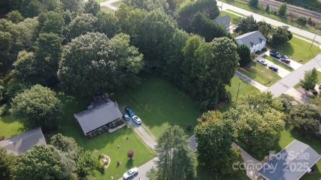 Property Photo: 6024 Branch Hill Circle NC 28213