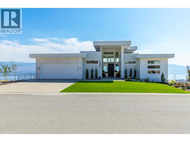 Property Photo: 1391 Vineyard Drive BC V4T 0E9