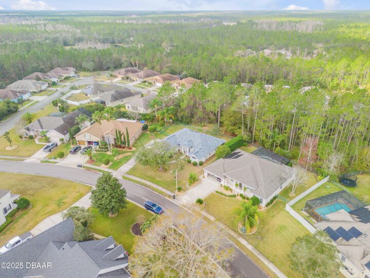 Property Photo: 27 Foxhunter Flt FL 32174