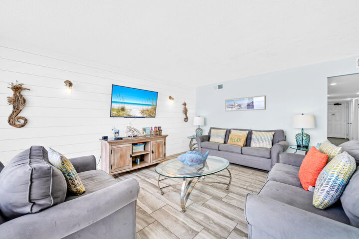 Property Photo: 11619 Front Beach Road 511 FL 32407