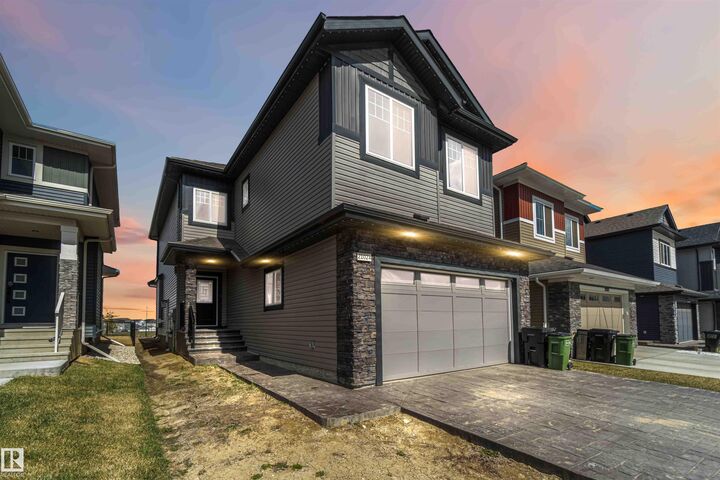 21024 128 Avenue NW  Edmonton AB T5V 1C0 photo