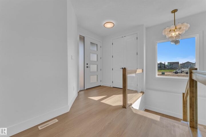 Property Photo:  164 Caledon Crescent  AB T7X 4E3 