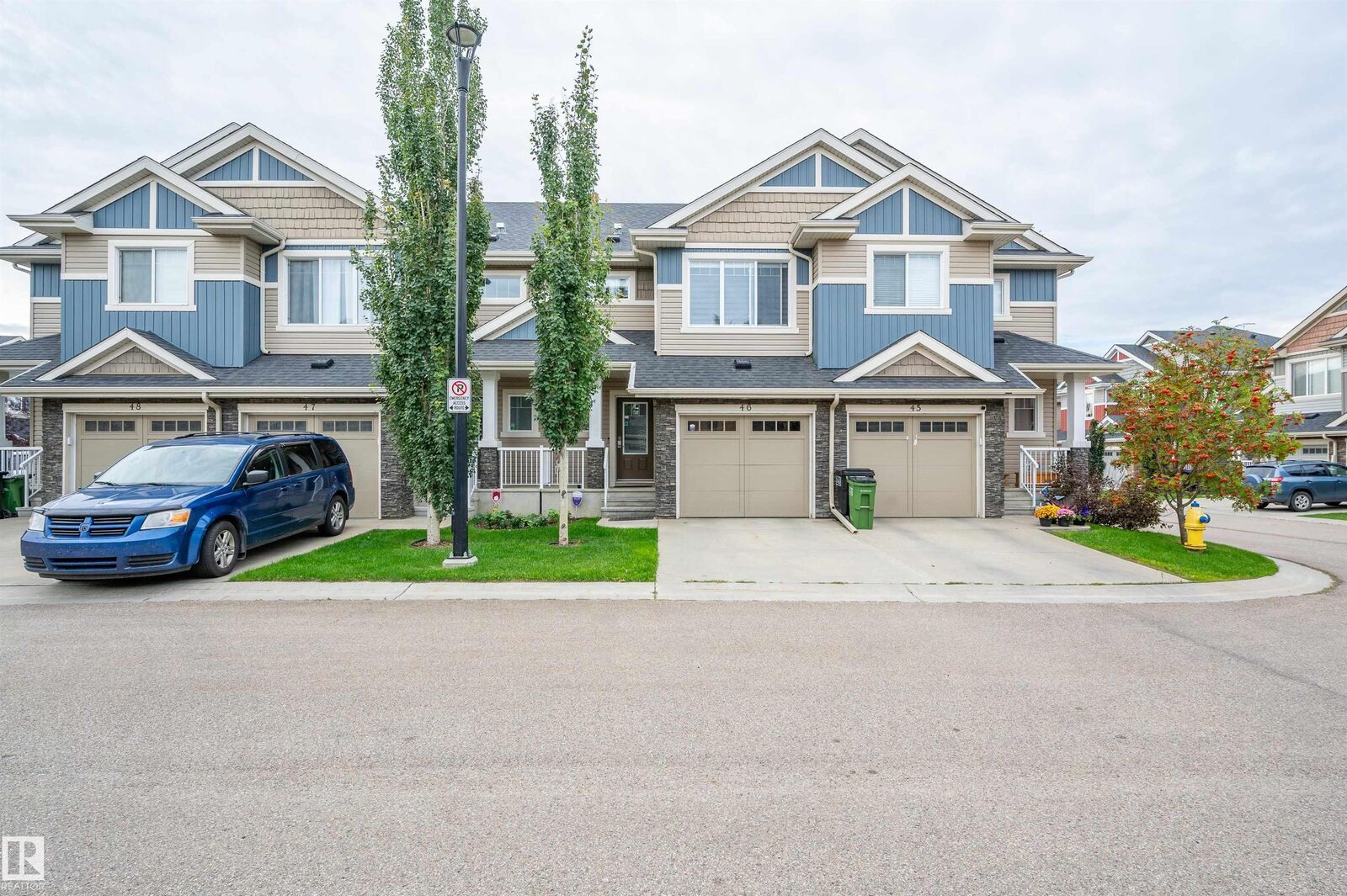 Property Photo: 2004 Trumpeter Way NW 46 AB T5S 0J9