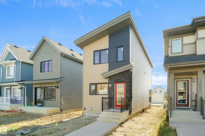 Property Photo: 2107 210 Street NW AB T5S 0T1
