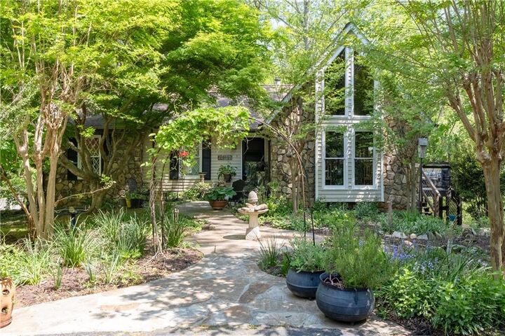 Property Photo: 511 Oakdale Road GA 30114