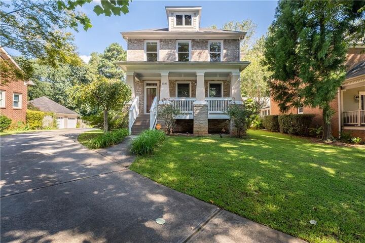 Property Photo:  1330 Skyhaven Road SE  GA 30316 