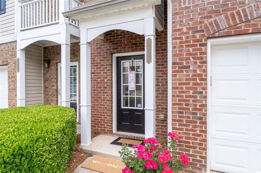 Property Photo: 2826 Snapfinger Manor GA 30035