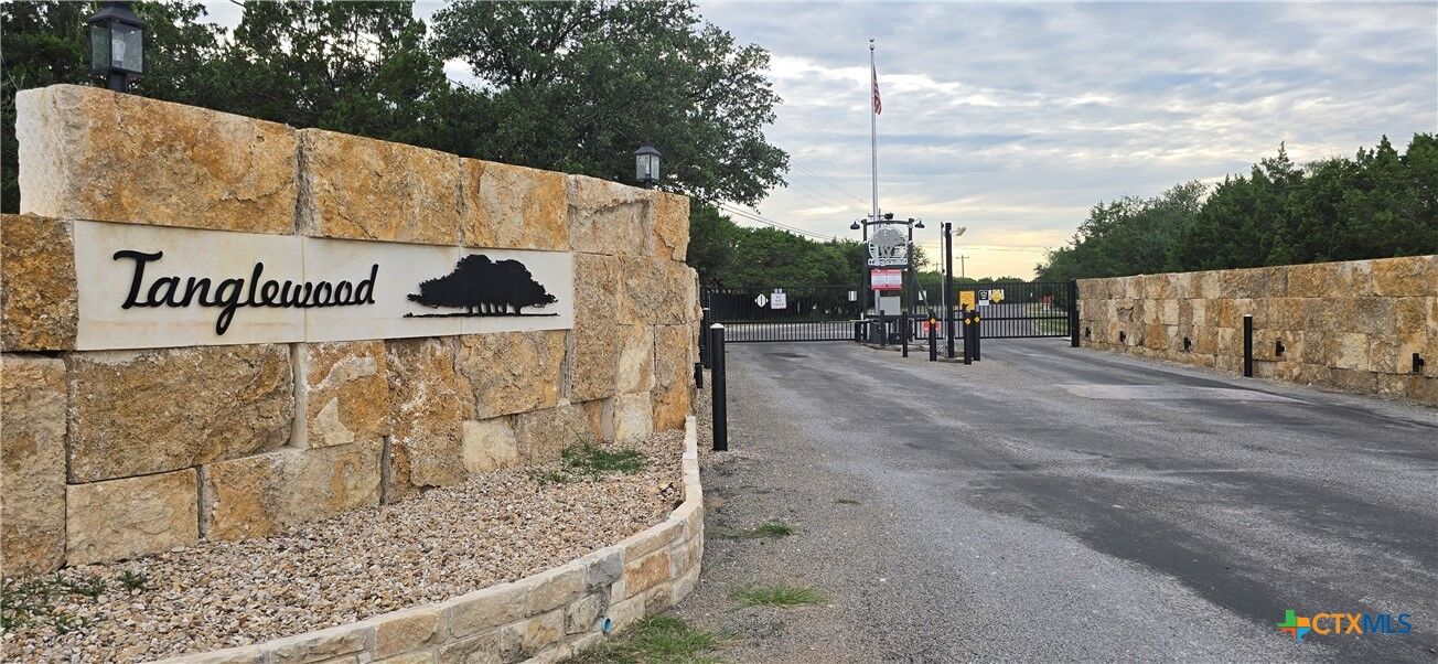 Property Photo: 15939 Salado Drive TX 76502