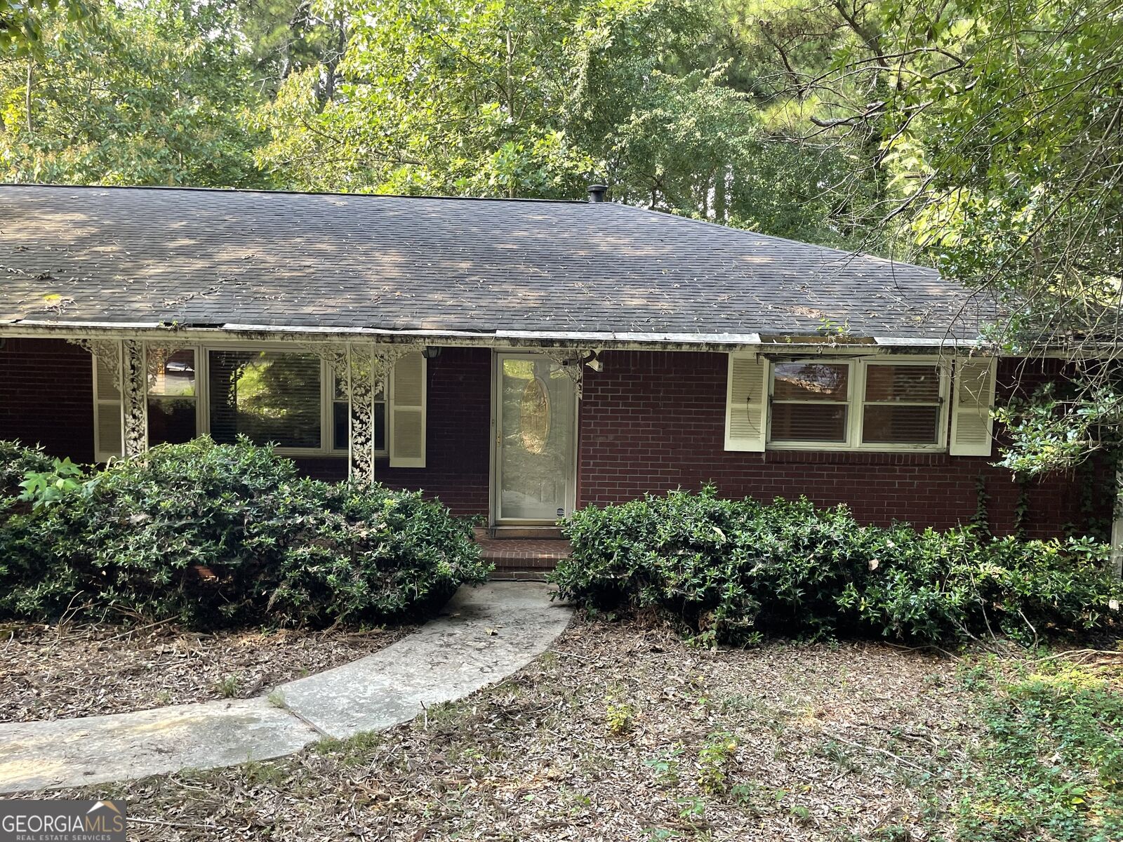 Property Photo:  2649 Headland Drive  GA 30344 