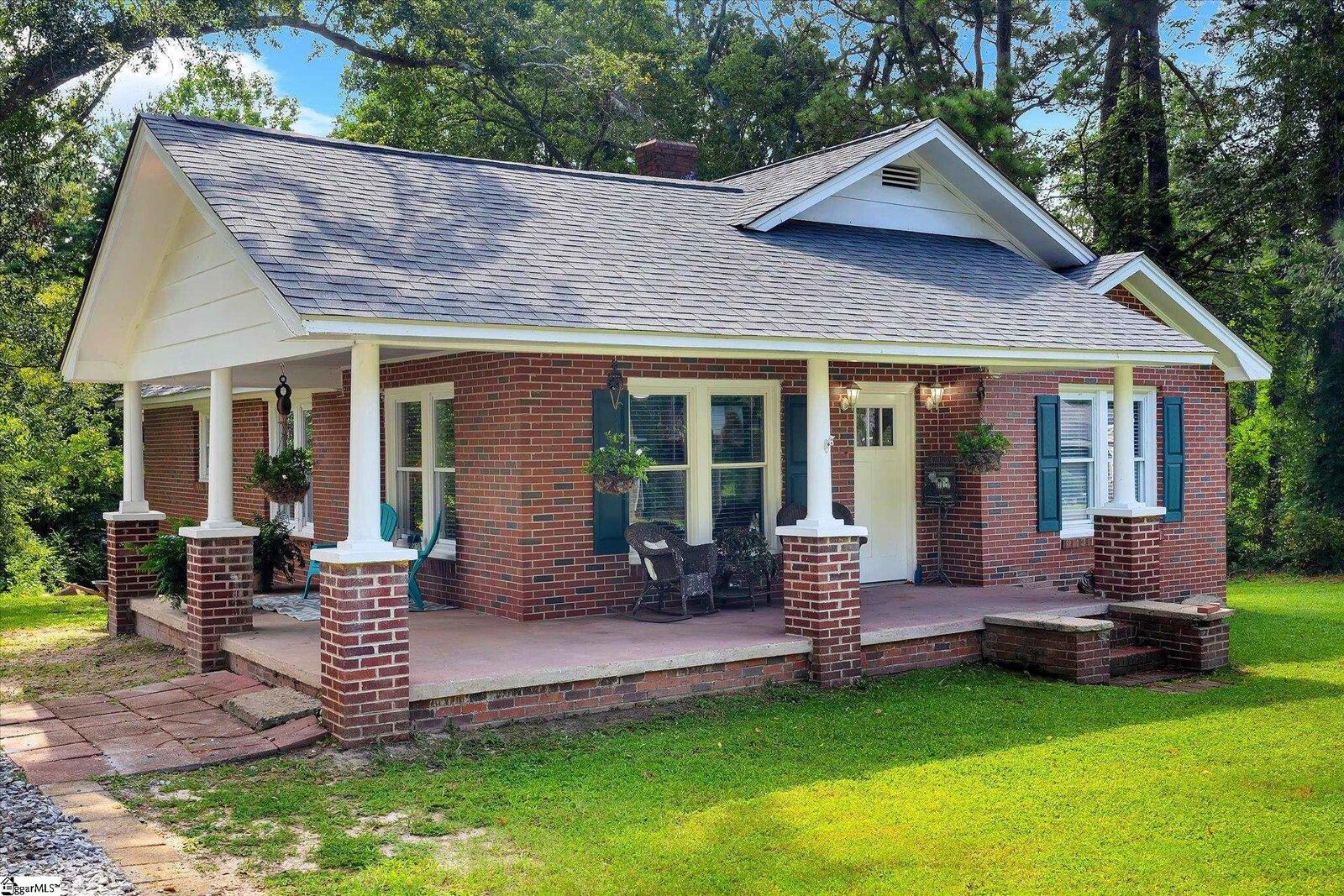 Property Photo: 351 Sharpe Street SC 29388