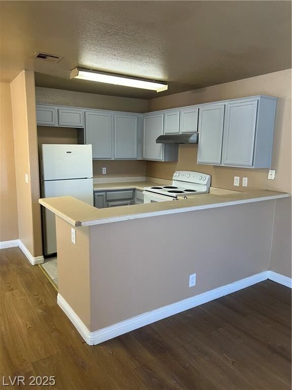 Property Photo: 2982 Juniper Hills Boulevard 202 NV 89142