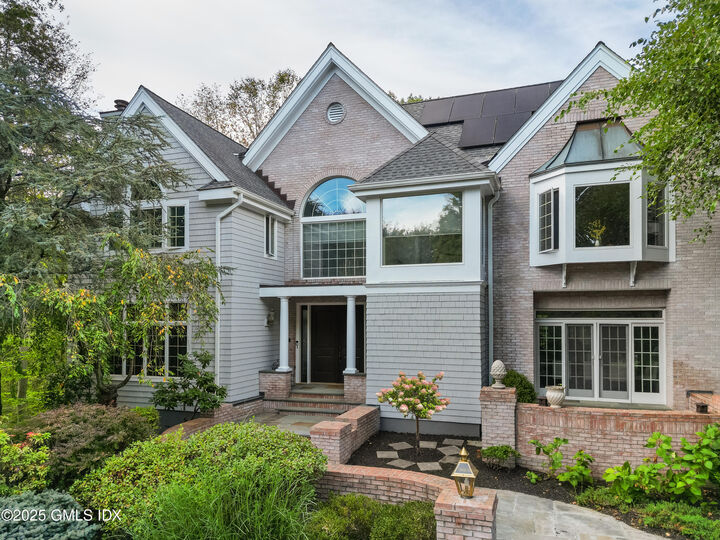 Property Photo:  39 Running Brook Lane  CT 06840