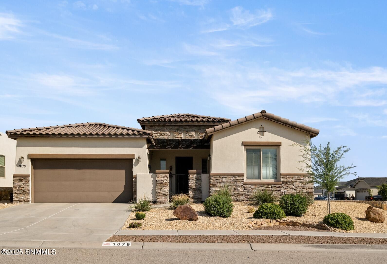 Property Photo:  1079 Jade Hill Avenue  NM 88008 