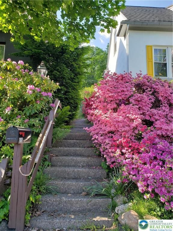Property Photo: 815 Wilbur Street PA 18042