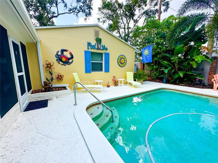 Property Photo:  441 47th Street N  FL 33713 
