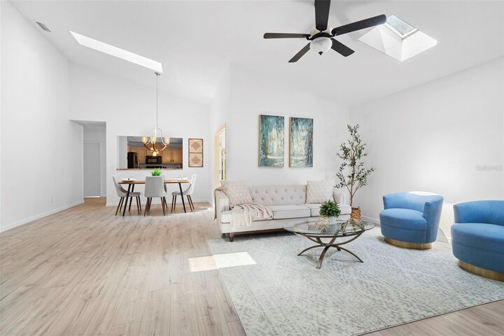Property Photo: 267 New Waterford Place FL 32779