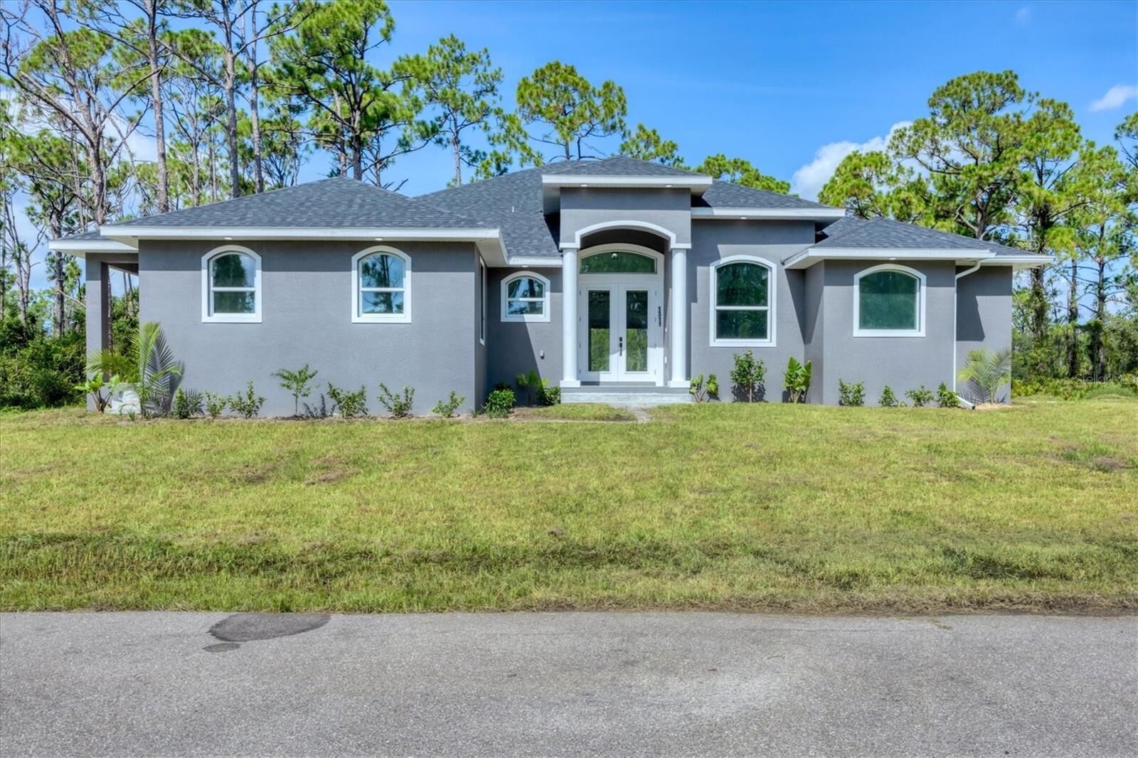 Property Photo: 1311 Friar Street FL 33953