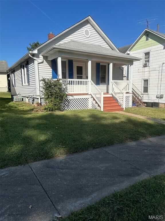 Property Photo:  603 Roberts Street  MO 63090 