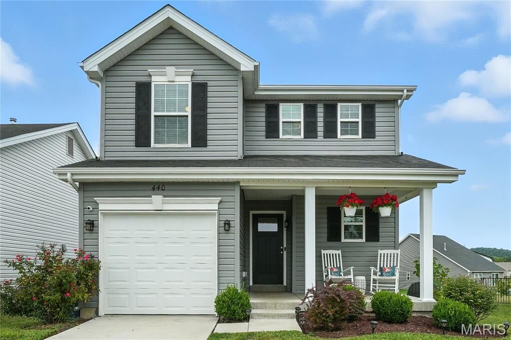 Property Photo: 440 Rolling Meadow Drive MO 63025