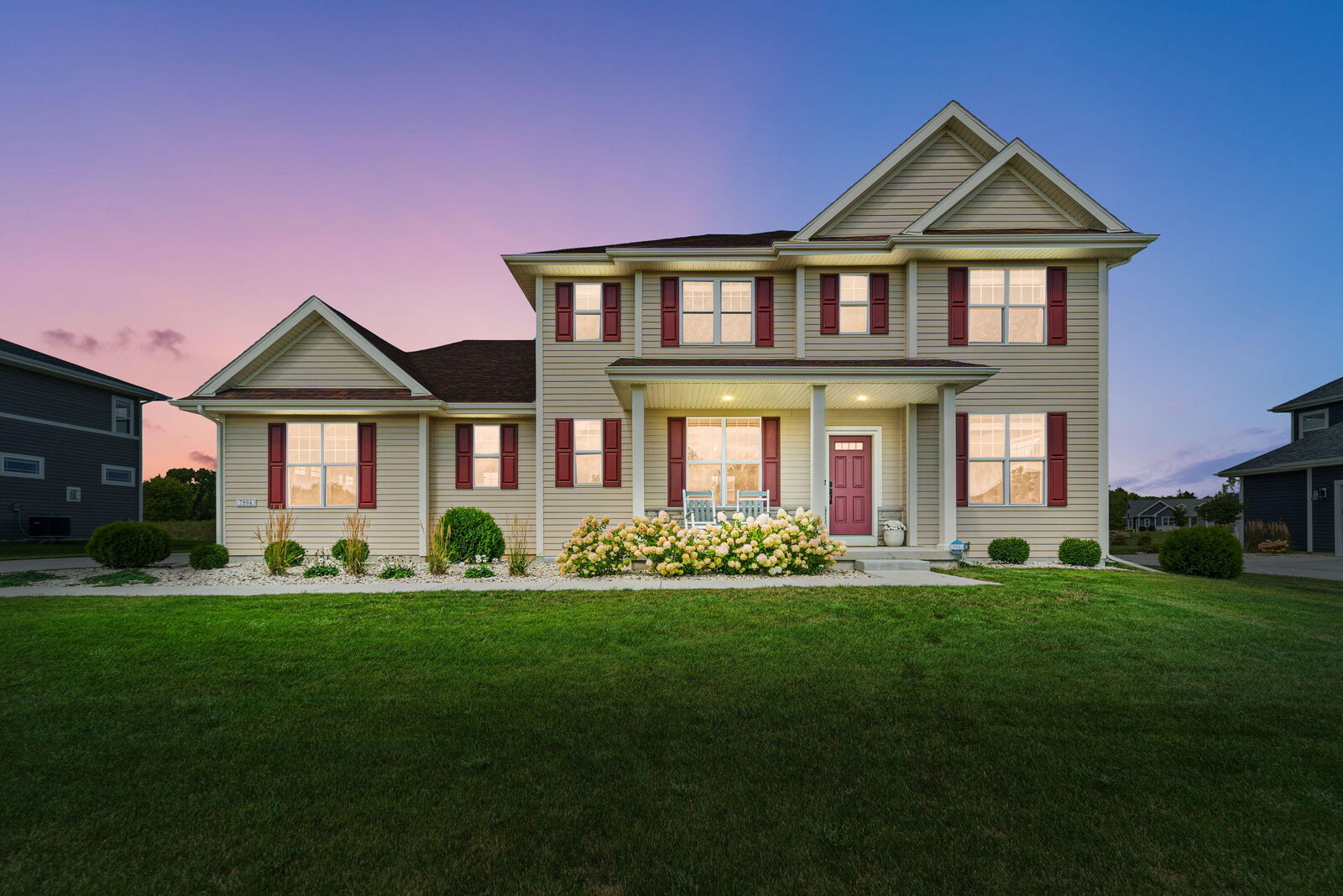 Property Photo:  7894 W Preserve Pkwy  WI 53097 