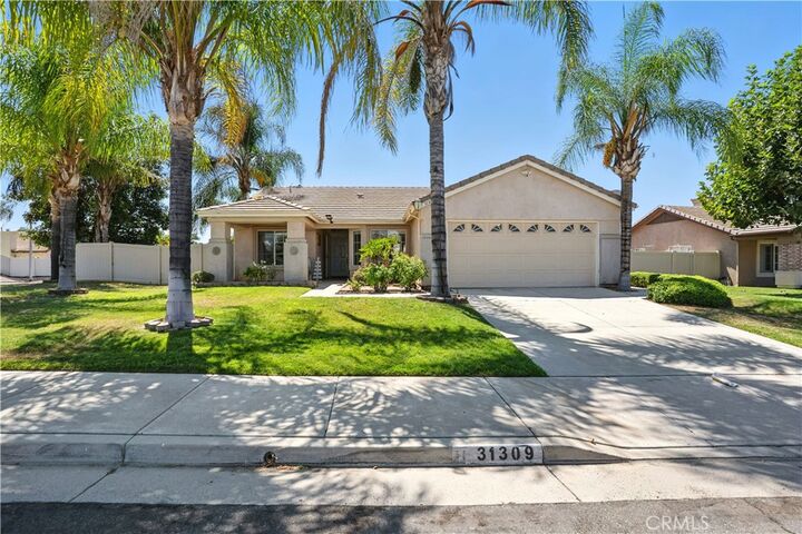 Property Photo:  31309 Van Ruysdael Ln  CA 92596 