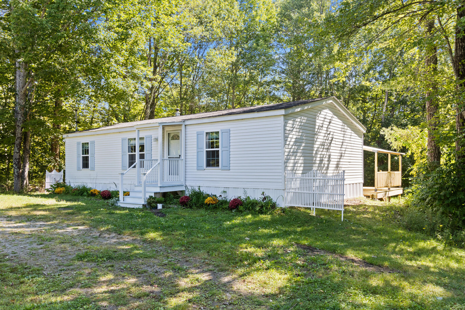 Property Photo: 1291 Union Road ME 04572