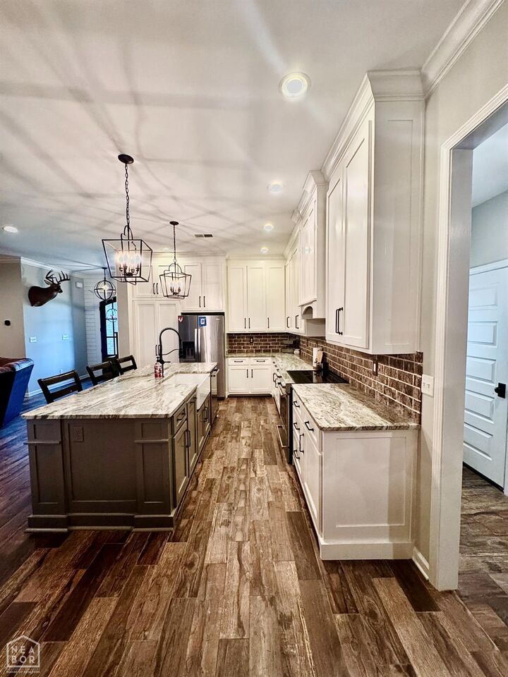 Property Photo:  198 N George  AR 72364 