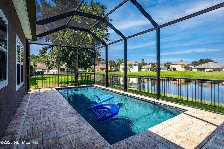 Property Photo:  16301 Dowing Creek Drive  FL 32218 