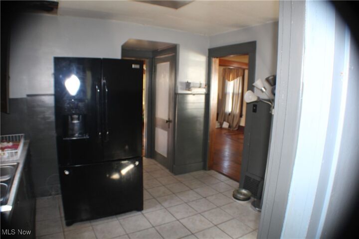Property Photo: 152 E Mill Street OH 44601